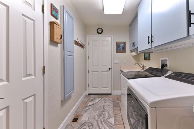 234 Mistletoe Ct, Angels Camp, CA 95222