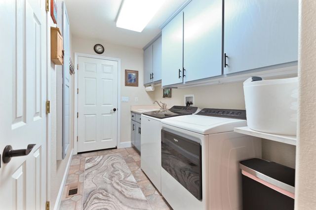 234 Mistletoe Ct, Angels Camp, CA 95222