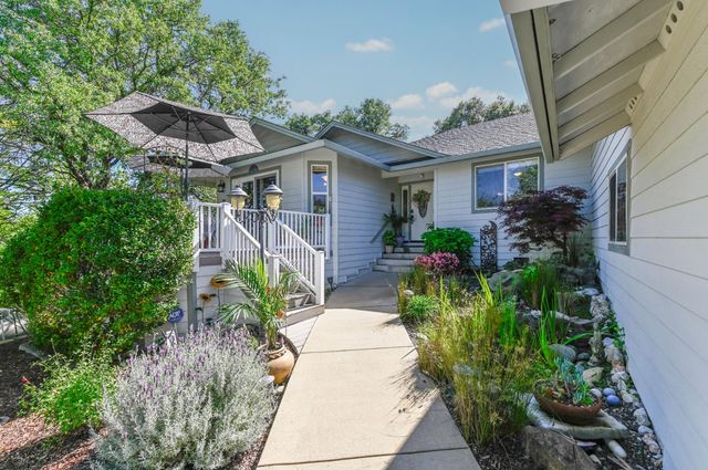 234 Mistletoe Ct, Angels Camp, CA 95222