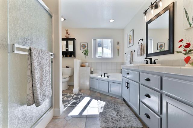 234 Mistletoe Ct, Angels Camp, CA 95222