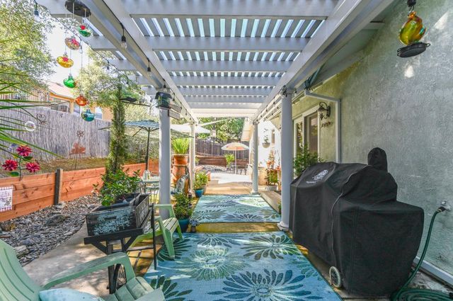 234 Mistletoe Ct, Angels Camp, CA 95222