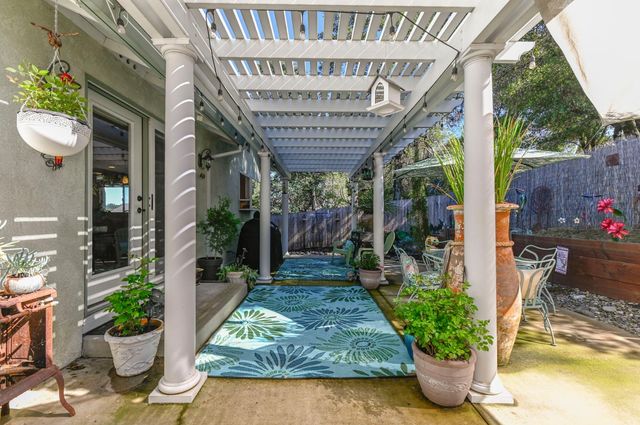 234 Mistletoe Ct, Angels Camp, CA 95222