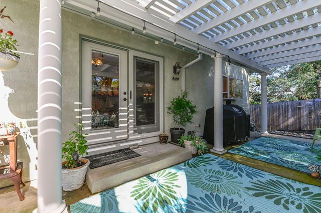 234 Mistletoe Ct, Angels Camp, CA 95222