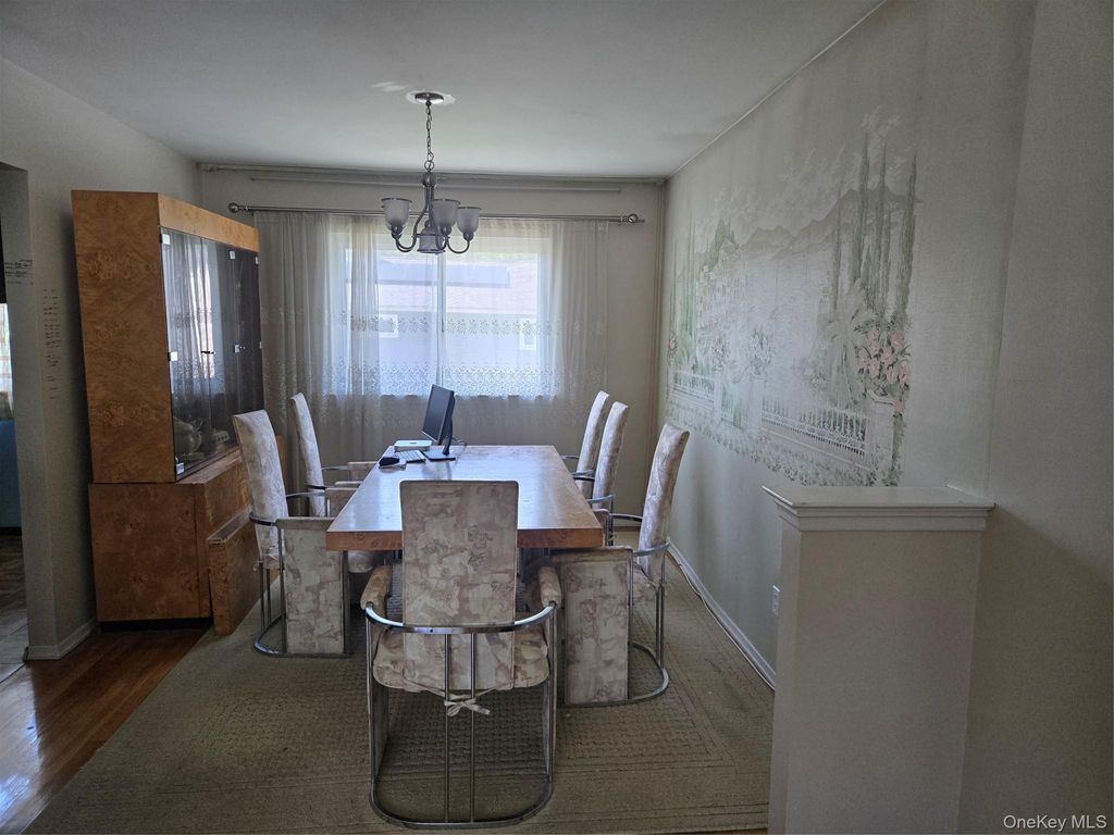 769 Iris Place, West Hempstead, NY 11552 — photo 3