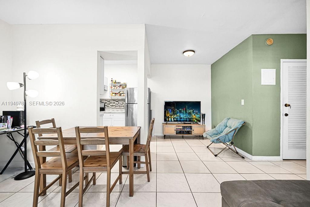 7625 Harding Ave 1, Miami Beach, FL 33141