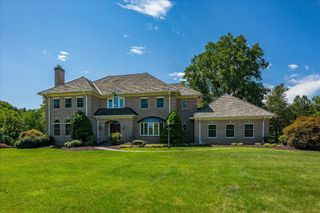 1051 KELSO RD, Great Falls, VA 22066