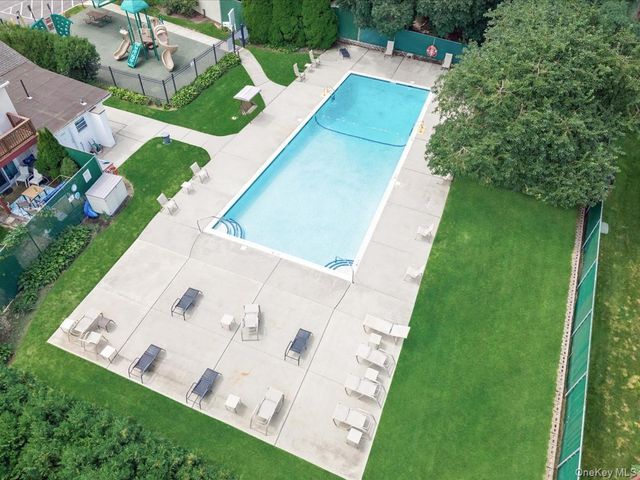 251 Village Drive 251, Hauppauge, NY 11788