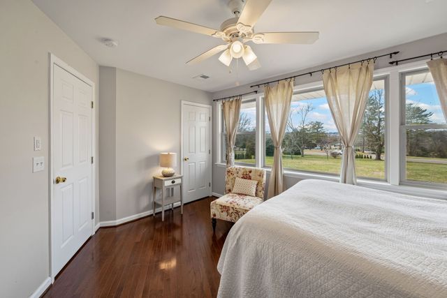 7867 Highway 100, Nashville, TN 37221