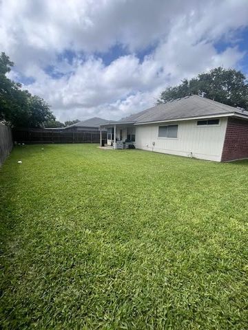 7029 Premont Dr, Corpus Christi, TX 78414