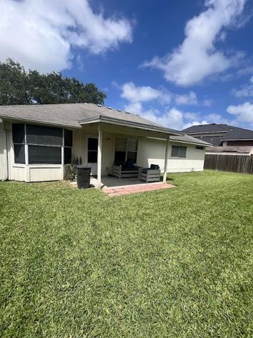 7029 Premont Dr, Corpus Christi, TX 78414