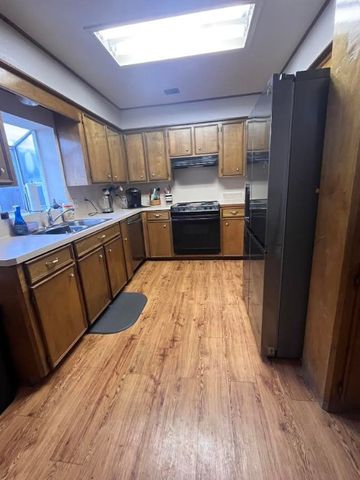7029 Premont Dr, Corpus Christi, TX 78414