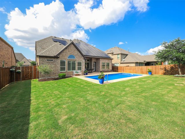 411 Lake Trail Lane, Prosper, TX 75078