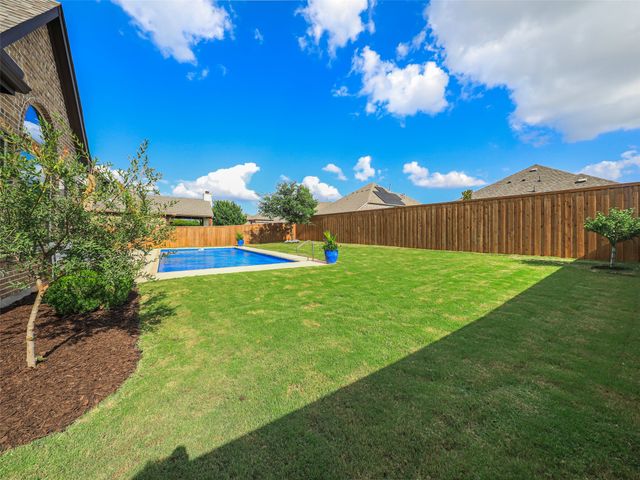 411 Lake Trail Lane, Prosper, TX 75078