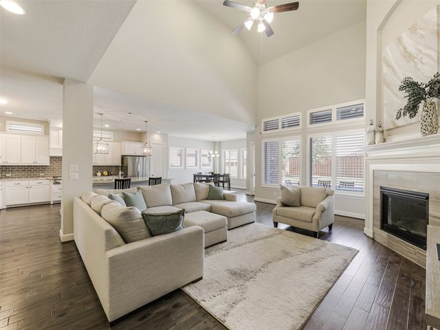 411 Lake Trail Lane, Prosper, TX 75078