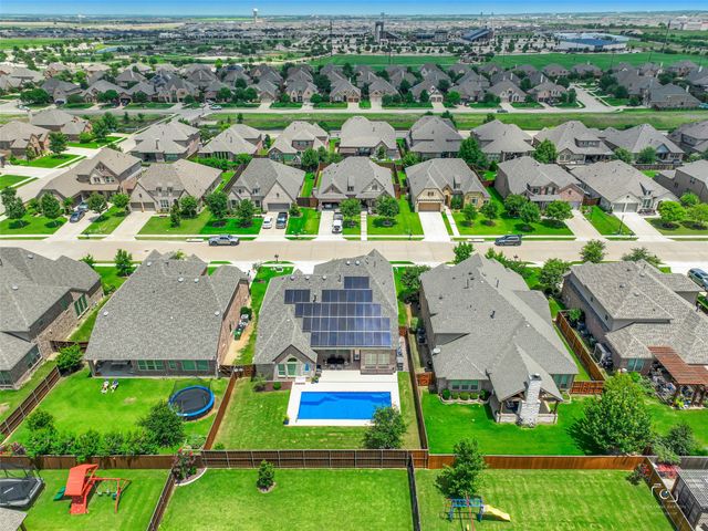 411 Lake Trail Lane, Prosper, TX 75078