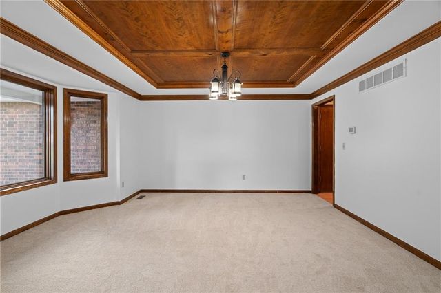 14744 S Village Drive, Olathe, KS 66062