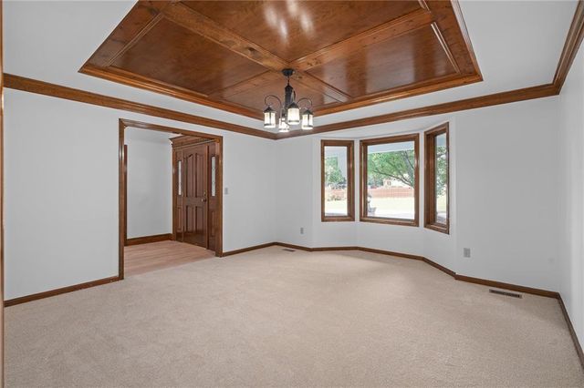 14744 S Village Drive, Olathe, KS 66062