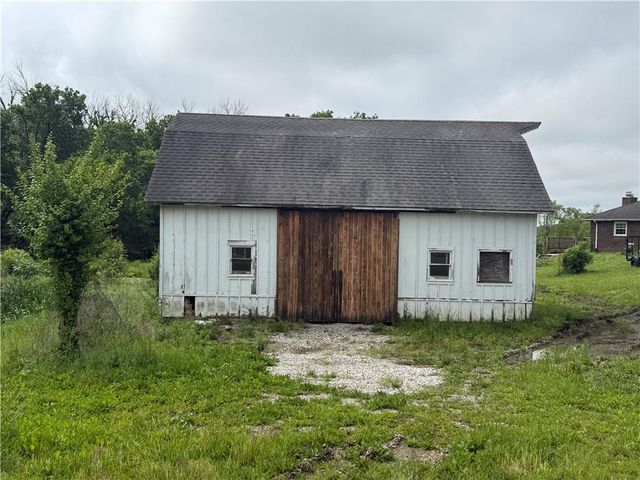31895 W 327th Street, Paola, KS 66071