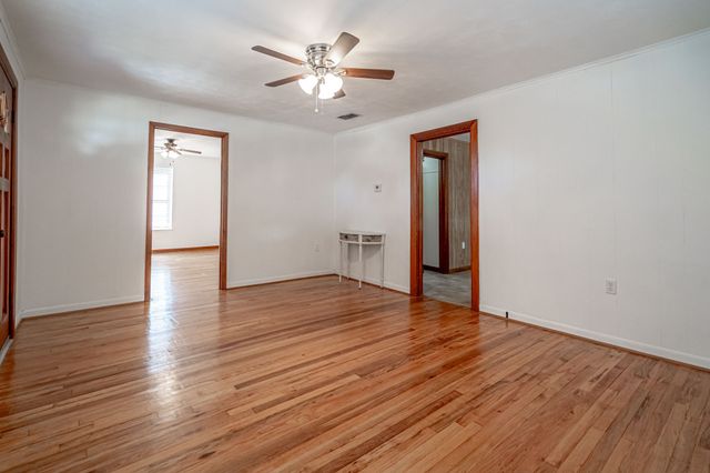 610 N Camden Street, Dublin, TX 76446