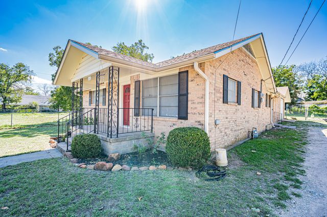 610 N Camden Street, Dublin, TX 76446