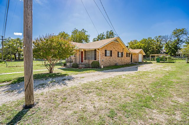 610 N Camden Street, Dublin, TX 76446