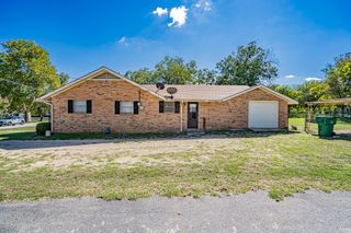 610 N Camden Street, Dublin, TX 76446