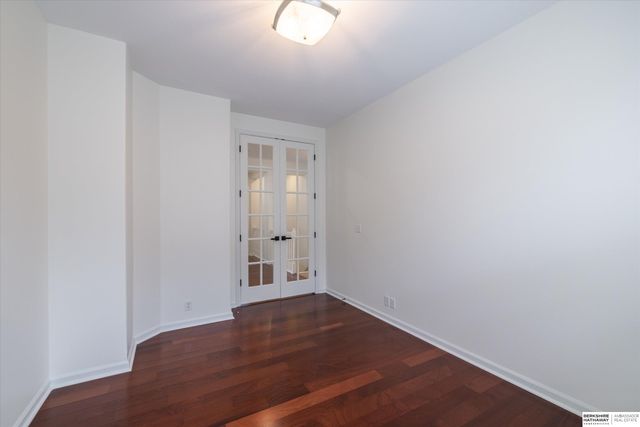 18886 Mayberry Plaza, Elkhorn, NE 68022