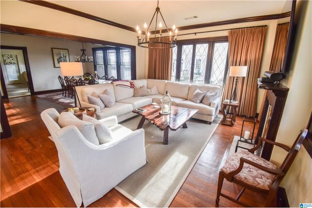 2009 9TH STREET, Tuscaloosa, AL 35401