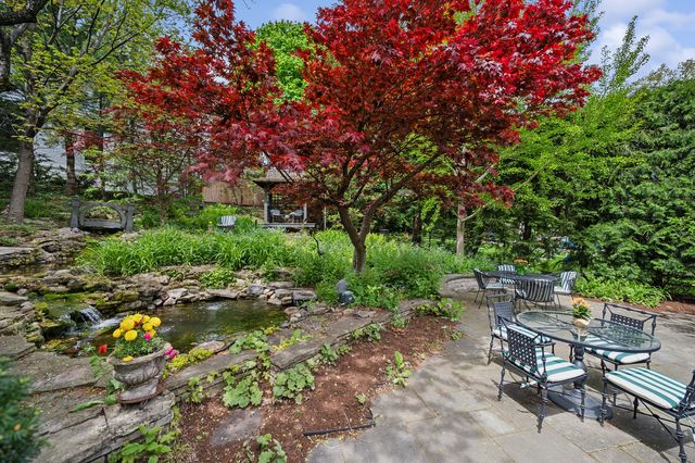 500 Maple Street, Winnetka, IL 60093