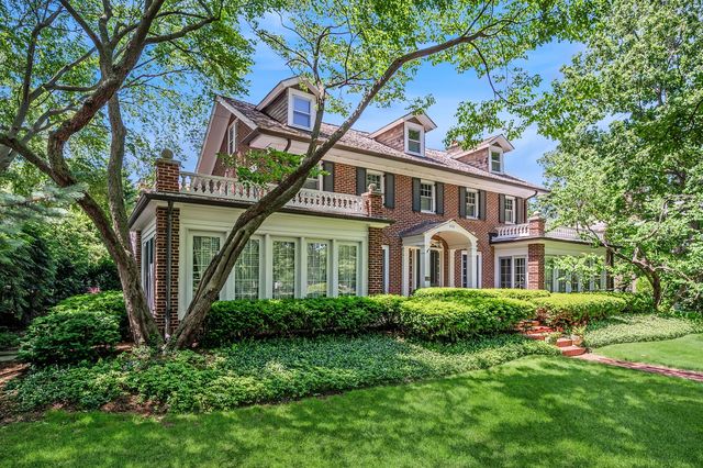 500 Maple Street, Winnetka, IL 60093