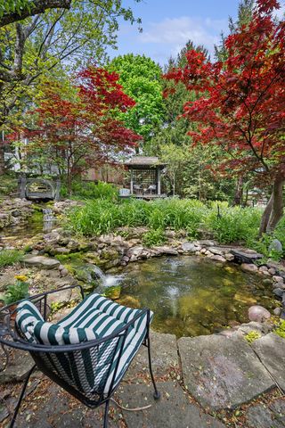 500 Maple Street, Winnetka, IL 60093