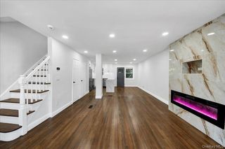 1052 E 227th Street, Bronx, NY 10466