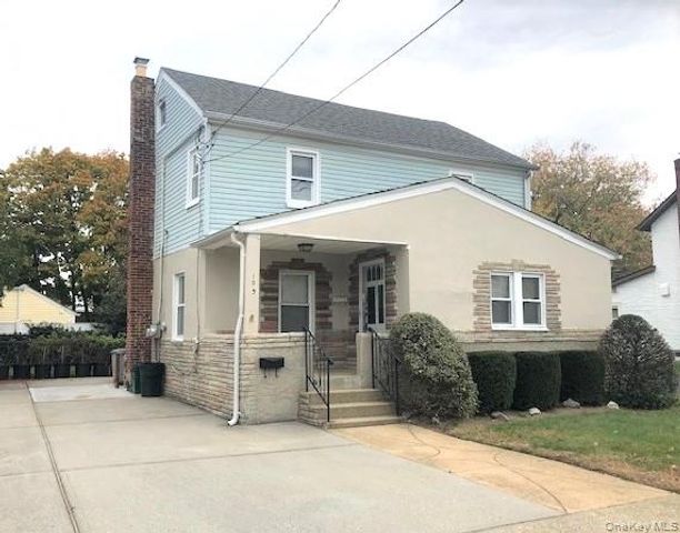 105 Burtis Street 1, Lynbrook, NY 11563