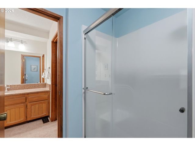 6565 APOLLO Rd, West Linn, OR 97068