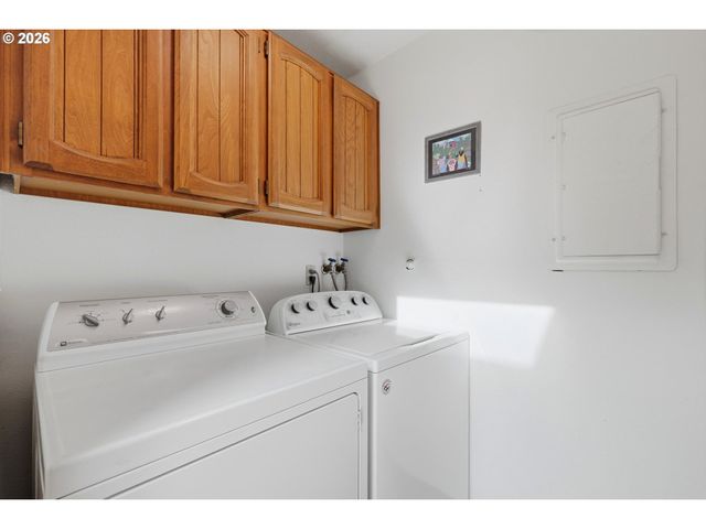 6565 APOLLO Rd, West Linn, OR 97068