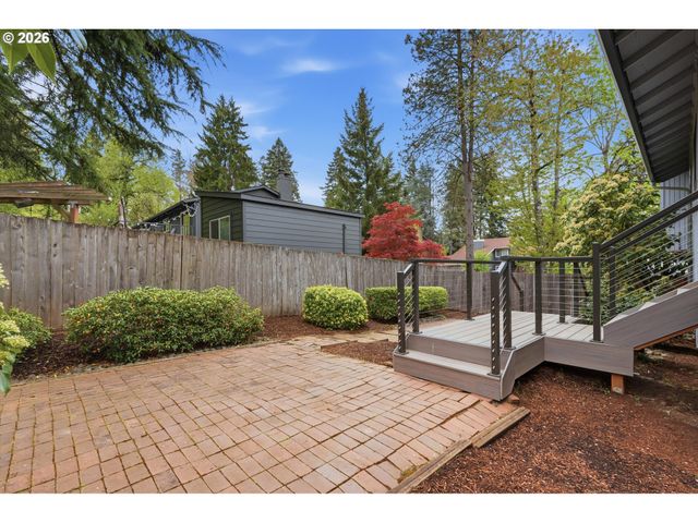 6565 APOLLO Rd, West Linn, OR 97068
