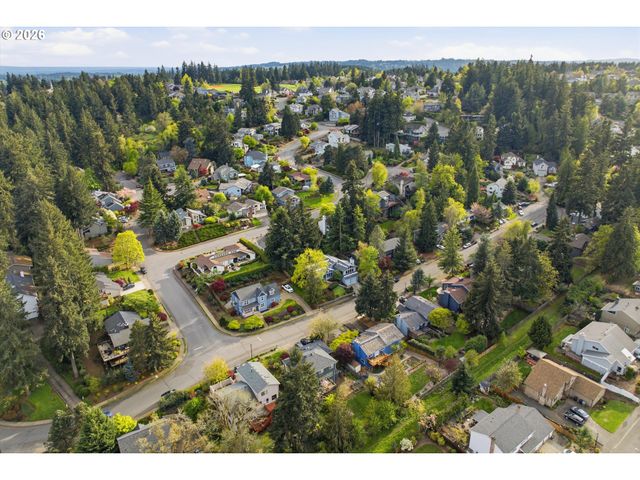 6565 APOLLO Rd, West Linn, OR 97068