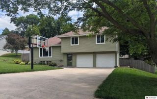 11517 Meredith Circle, Omaha, NE 68164
