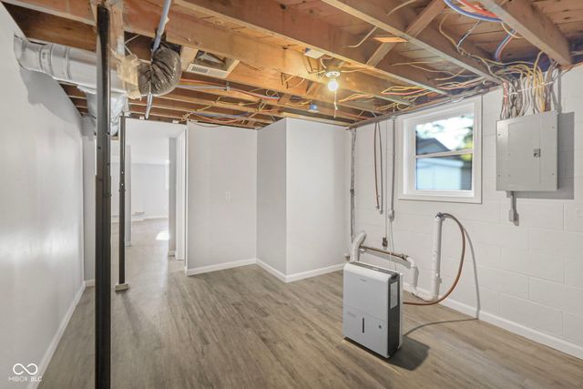 2411 Sunnyside Drive, Anderson, IN 46013