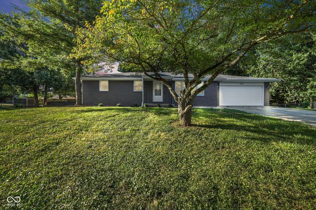 2411 Sunnyside Drive, Anderson, IN 46013