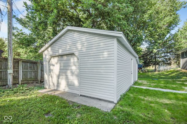 2411 Sunnyside Drive, Anderson, IN 46013