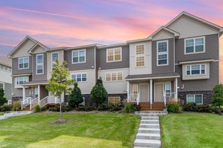 5325 Oak Grove Parkway N, Brooklyn Park, MN 55443