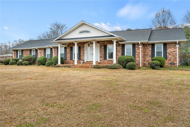 236 Griffin Road, Belton, SC 29627