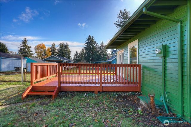 205 Brandywine Ave, Dupont, WA 98327