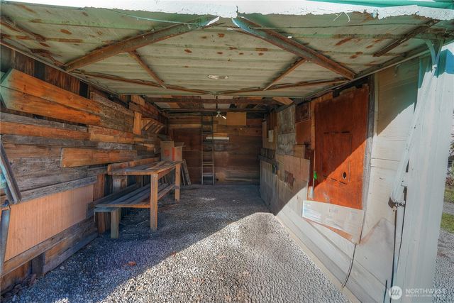 205 Brandywine Ave, Dupont, WA 98327