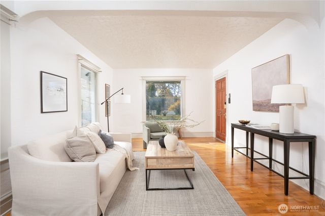 205 Brandywine Ave, Dupont, WA 98327