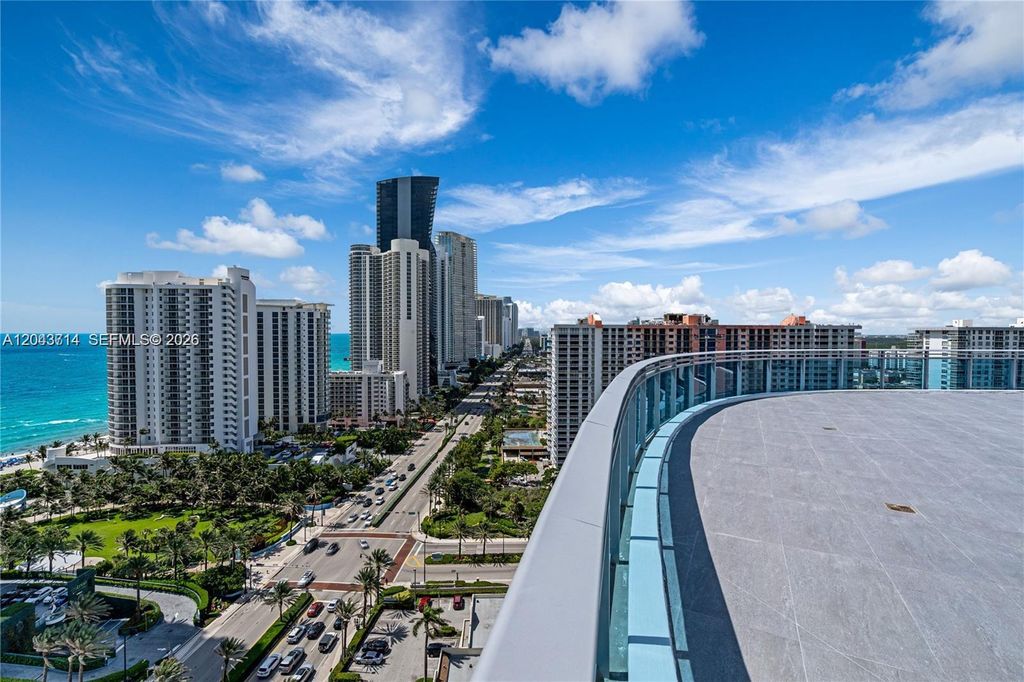 17550 Collins Avenue PH1, Sunny Isles Beach, FL 33160