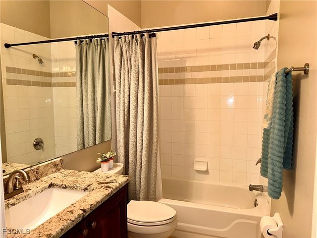 3411 Marbella CT, Bonita Springs, FL 34134