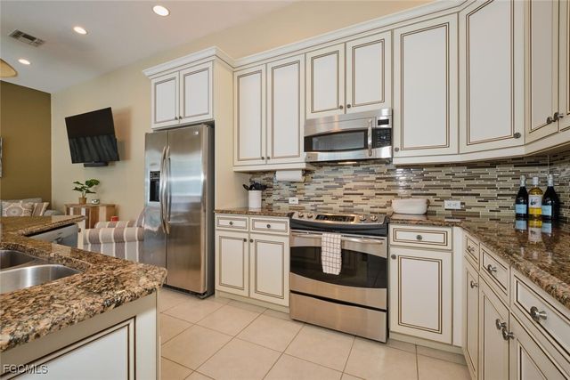 3411 Marbella CT, Bonita Springs, FL 34134