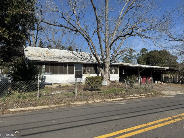 5815 14th Avenue, Eastman, GA 31023